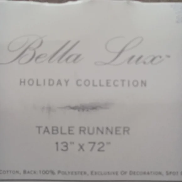BELLA LUX HOLIDAY TABLE RUNNER NWT 13"X 72" - Picture 7 of 12
